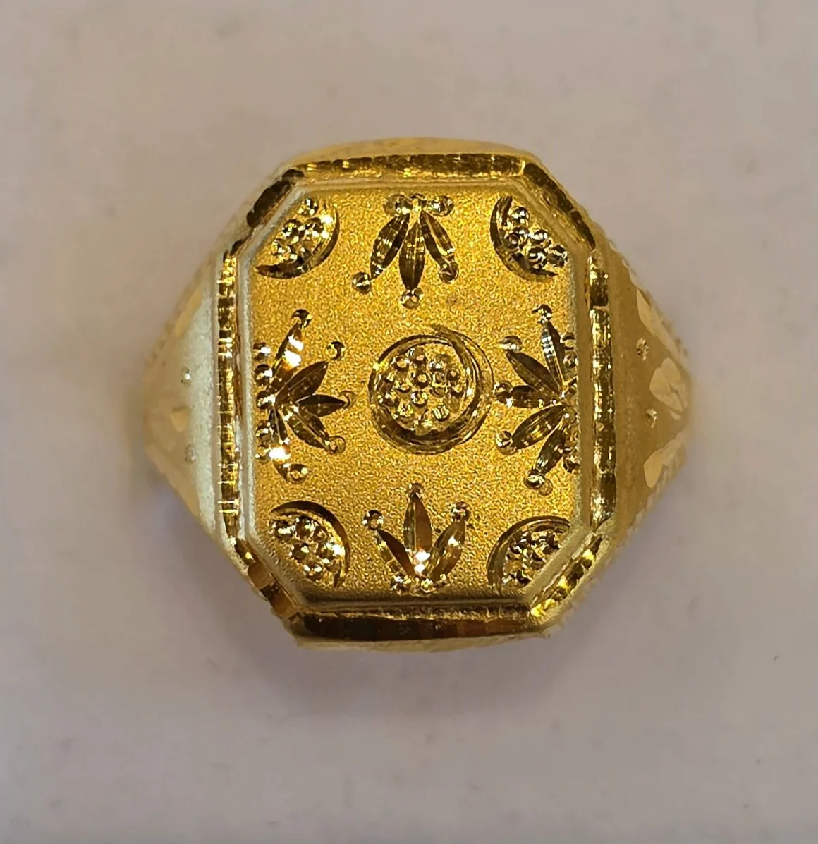 22K Gold Men's Ring